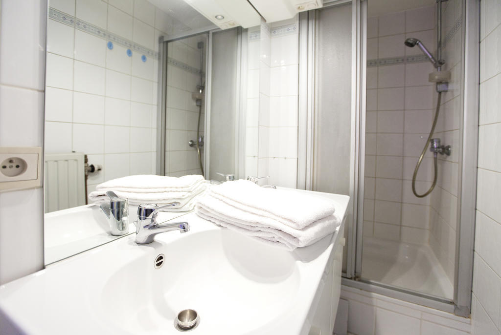 European Apartments Schuman-Ambiorix 布鲁塞尔 客房 照片